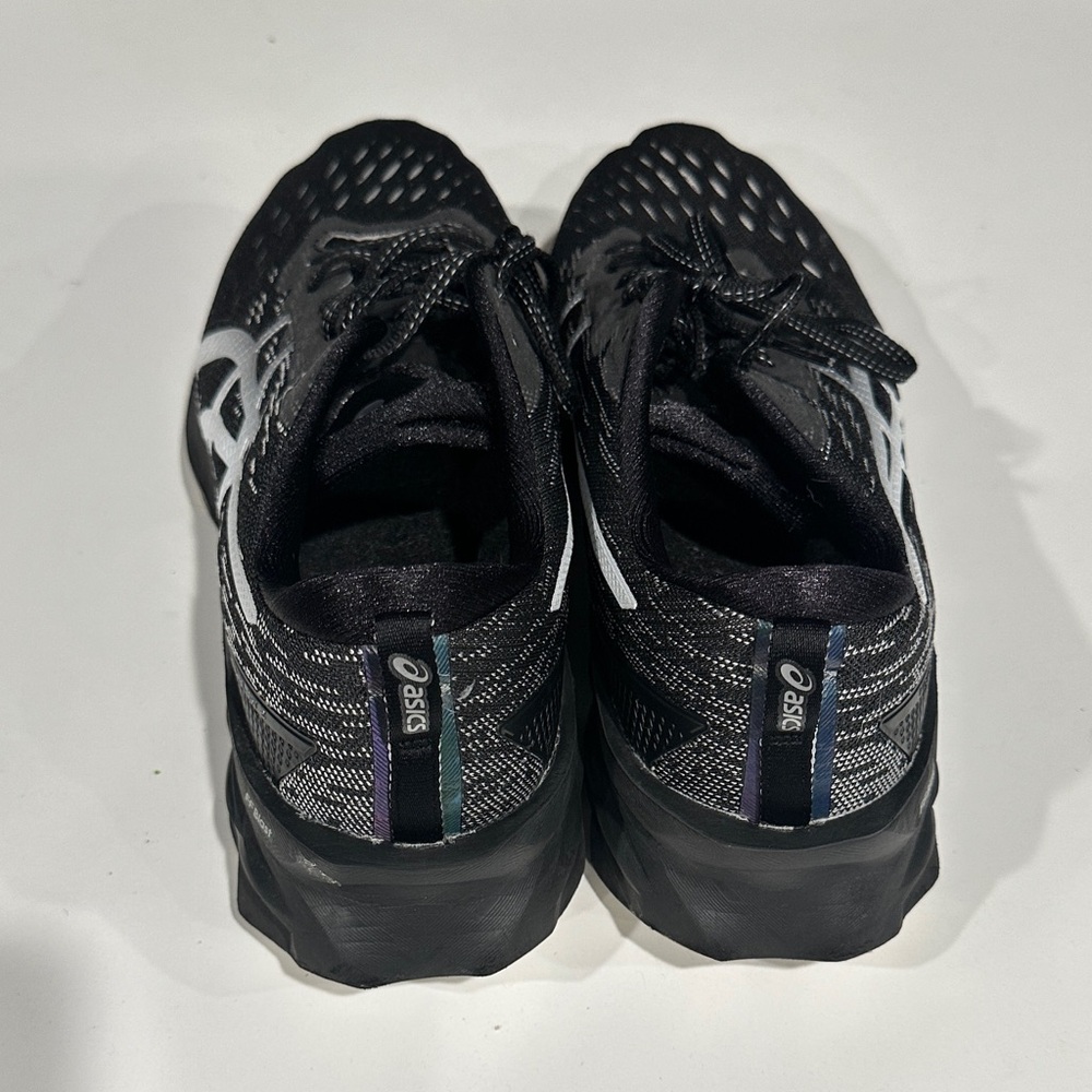 ASICS Men's Black and White Athletic Shoes - Picture 5 of 8